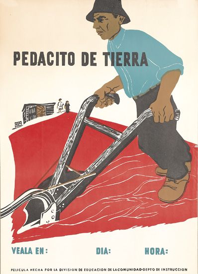 Pedacito de Tierra, man in blue works the ground
