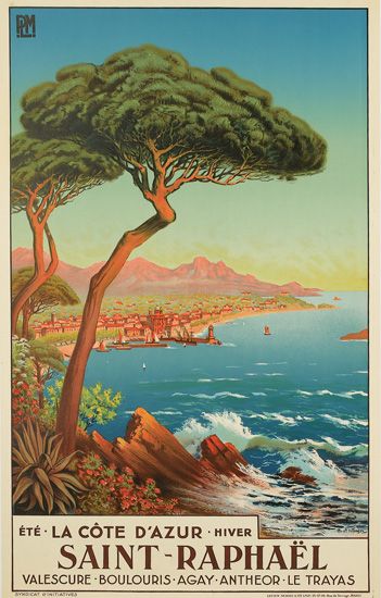 Saint-Raphael, tree on the water’s edge