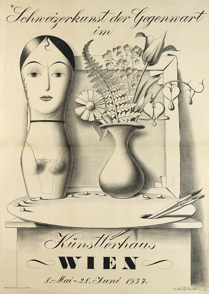 Kunstlerhaus Wien, flowers in a vase