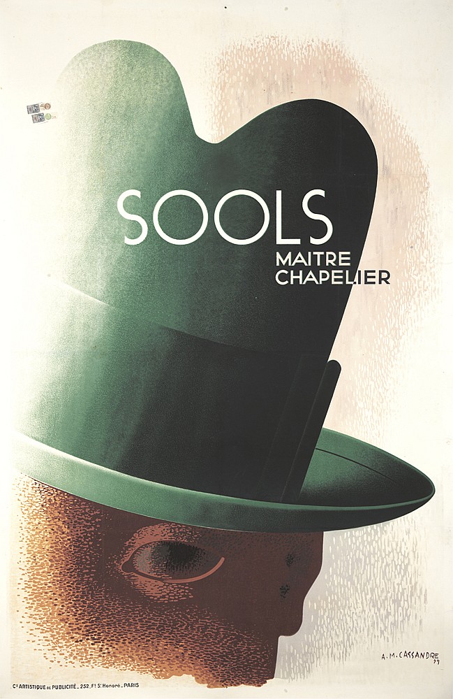 Sools Maitre Chapelier, man in green hat
