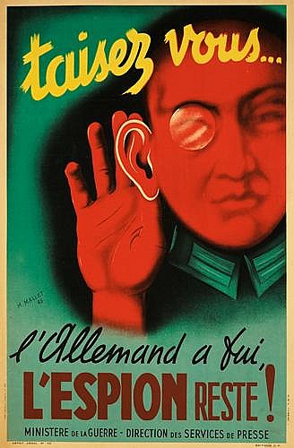 Taisez Vous L’Espion Reste, boy listening