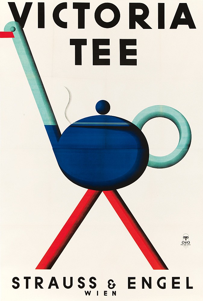 Victoria Tee, tea kettle