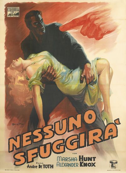 Nessuno Sfuggira, man holds woman in green